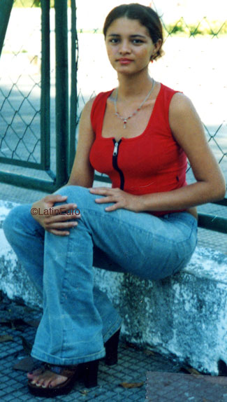 Date this gorgeous Brazil girl Francisca from FORTALEZA B6073