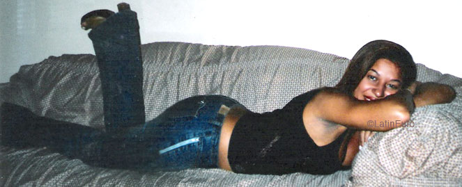 Date this pretty Brazil girl Andrea from CUIABA B6284