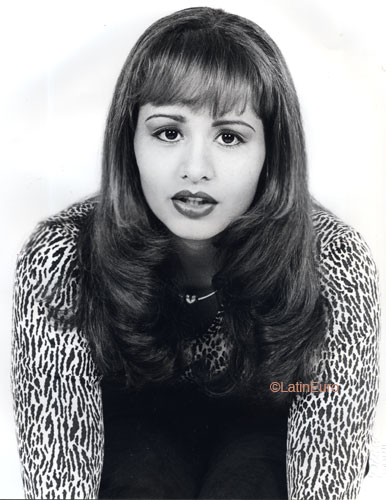 Date this cute Brazil girl Junielda from JATAI B6359