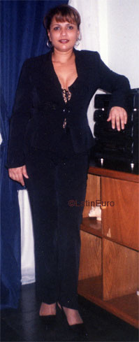 Date this beautiful Brazil girl Irany from IPATINGA B6545