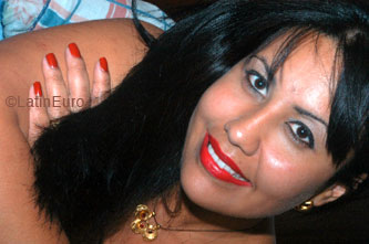 Date this young Brazil girl Kelly from BRASILIA B6553