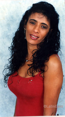 Date this fun Brazil girl Sivana from RIBEIRAO PRETO B6575