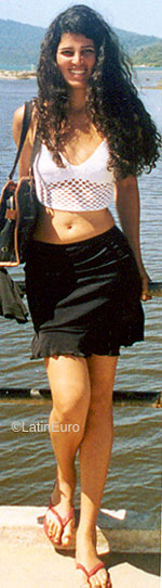 Date this good-looking Brazil girl Andreia from RIO DE JANEIRO B6680