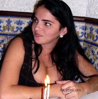 Date this voluptuous Brazil girl Andreia from TOCANTINS B6702