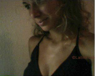 Date this voluptuous Brazil girl Suelem from CABEDELO B6895