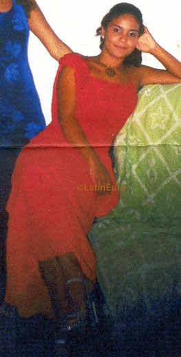 Date this stunning Brazil girl Marcela from NATAL B7199