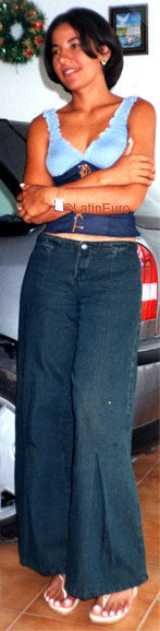 Date this georgeous Brazil girl Luciene from PESQUEIRA B7281