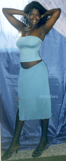 Date this pretty Brazil girl Vera from RIO DE JANEIRO B7349