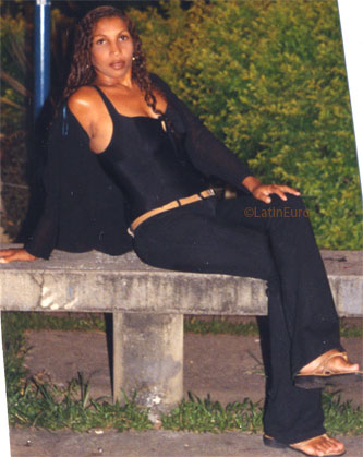 Date this foxy Brazil girl Jamira from RIO DE JANEIRO B7380