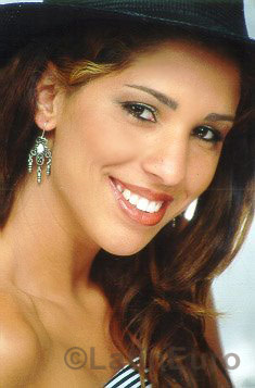 Date this charming Brazil girl Patricia from Pocos de Caldas B748