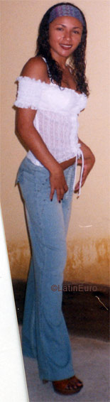 Date this happy Brazil girl Ana from FORTALEZA B7497