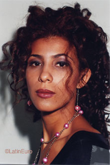 Date this beautiful Brazil girl Elizete from ITARARE B7512