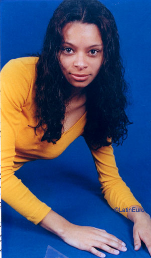 Date this lovely Brazil girl Tatiana from RIBEIRAO PIRES B7527