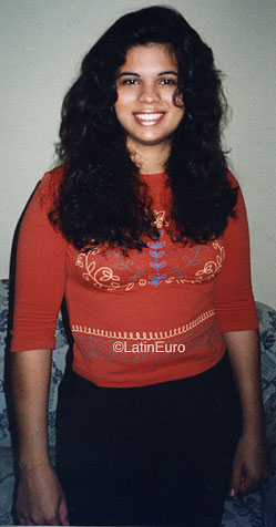 Date this sensual Brazil girl Carol from RIO DE JANEIRO B7576