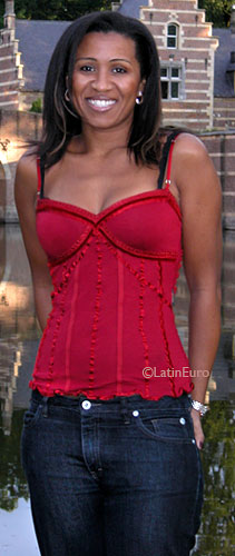 Date this good-looking Brazil girl Edila from SAO PAULO B7582