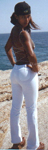 Date this delightful Brazil girl Rosana from JARDIM B7600