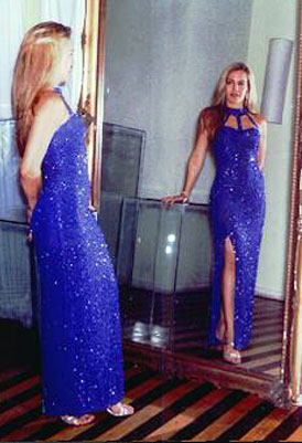 Date this cute Brazil girl Elke from RECIFE B7681