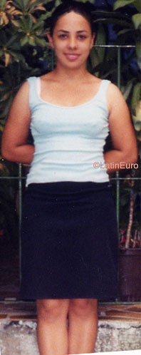 Date this pretty Brazil girl Suelen from SAO PAULO B7841