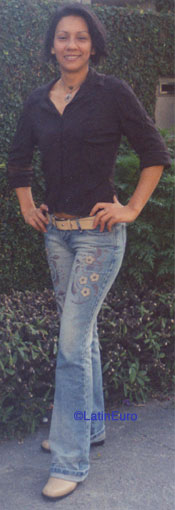 Date this cute Brazil girl Maria from SAO PAULO B7856