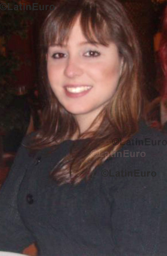 Date this hot Brazil girl Carolina from Sao Paulo B786