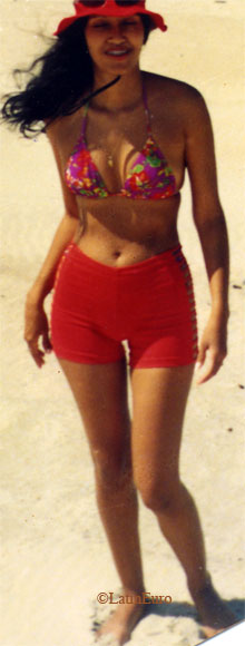 Date this stunning Brazil girl Simone from PORTO VELHO B7885