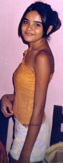 Date this pretty Brazil girl Fabricia from JARDIM DE PIRANHAS B7893