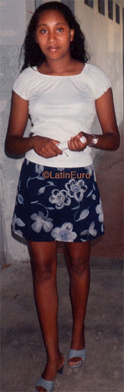 Date this tall Brazil girl Daiane from CANOAS B8037