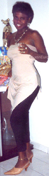 Date this voluptuous Brazil girl B8043 from PINDAMONHANGABA B8043