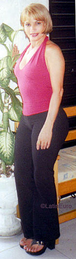 Date this pretty Brazil girl Mariene from  B8074