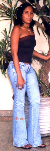 Date this delightful Brazil girl Andreia from MARABA B8097