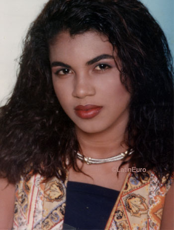 Date this fun Brazil girl Silvana from CONTAGEM B8263