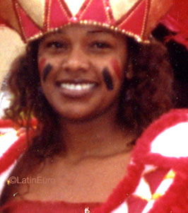 Date this pretty Brazil girl Cristiane from PARANAGUA B8367