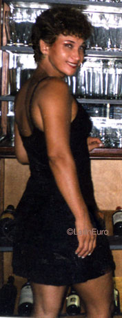 Date this beautiful Brazil girl Rosangela from RIO DE JANEIRO B8415