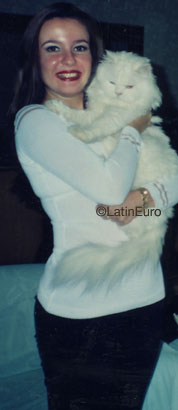 Date this sultry Brazil girl Cristina from SAO PAULO B8430