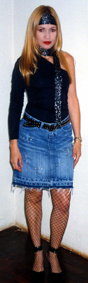 Date this pretty Brazil girl Tina from UBERLANDIA B8618