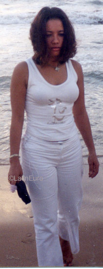 Date this athletic Brazil girl Maria from BELO JARDIM B8686