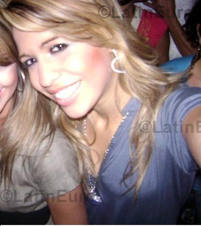 Date this hot Brazil girl Layana from Ilha Solteira B894