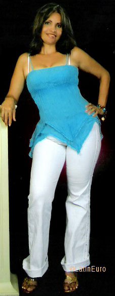 Date this lovely Colombia girl Martha from Cartagena CO8208