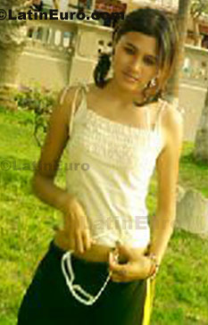 Date this foxy Peru girl Claudia from Lima N-1016