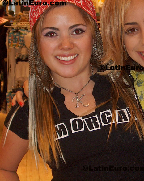 Date this foxy Any Country girl Karina from Guadalajara N-1146