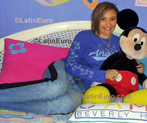 Date this hot Peru girl Carla from Ica N-457