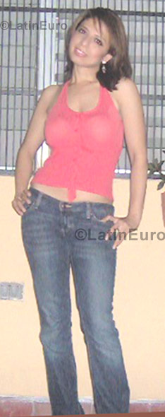 Date this cute Any Country girl Norma from Tegucigalpa N-621