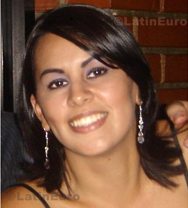 Date this good-looking Honduras girl Antonia- from Tegucigalpa N-667