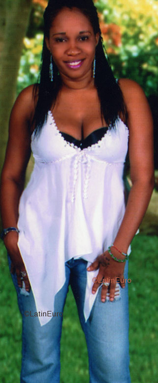 Date this funny Jamaica girl Michelle from Kingston N1418