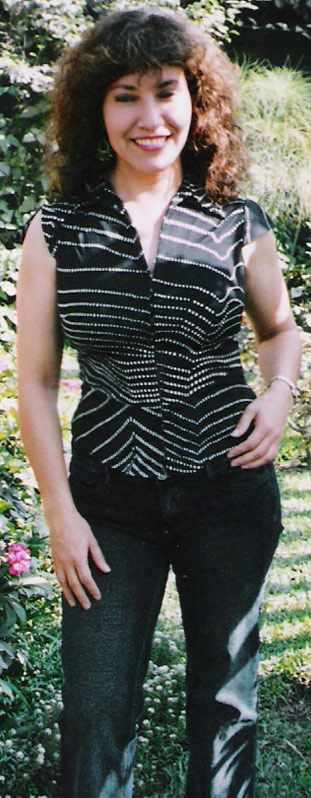 Date this beautiful Peru girl Carmen from Ica N1473