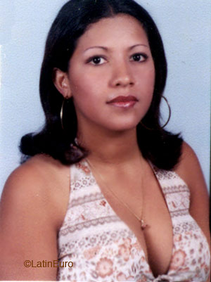 Date this young Honduras girl Ana from Choloma N1684