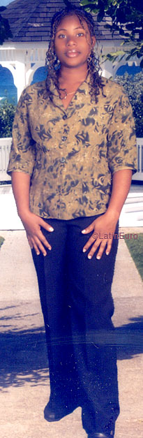 Date this sultry Jamaica girl Nasheewi from Kingston N2288