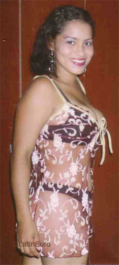 Date this gorgeous Panama girl Ester from  N2521