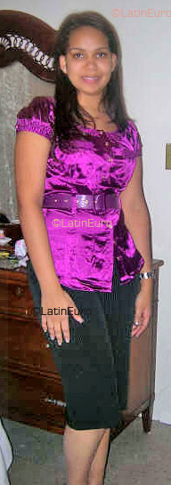 Date this sensual Any Country girl Estivalys from  N255