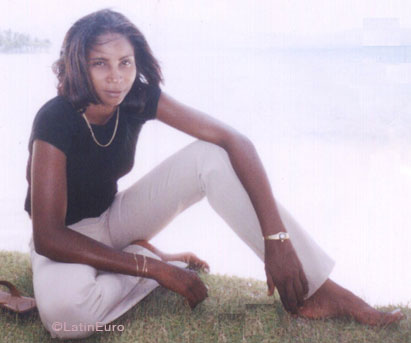 Date this funny Any Country girl Adaljiza from  N2821